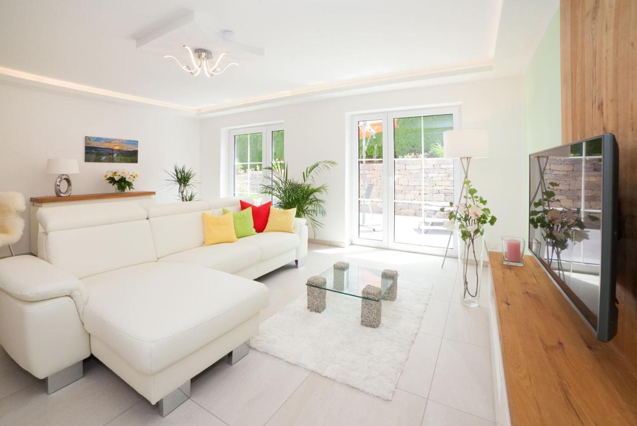 Tauberperle - Exklusives Ferienapartment Лауда-Кёнигсхофен Экстерьер фото