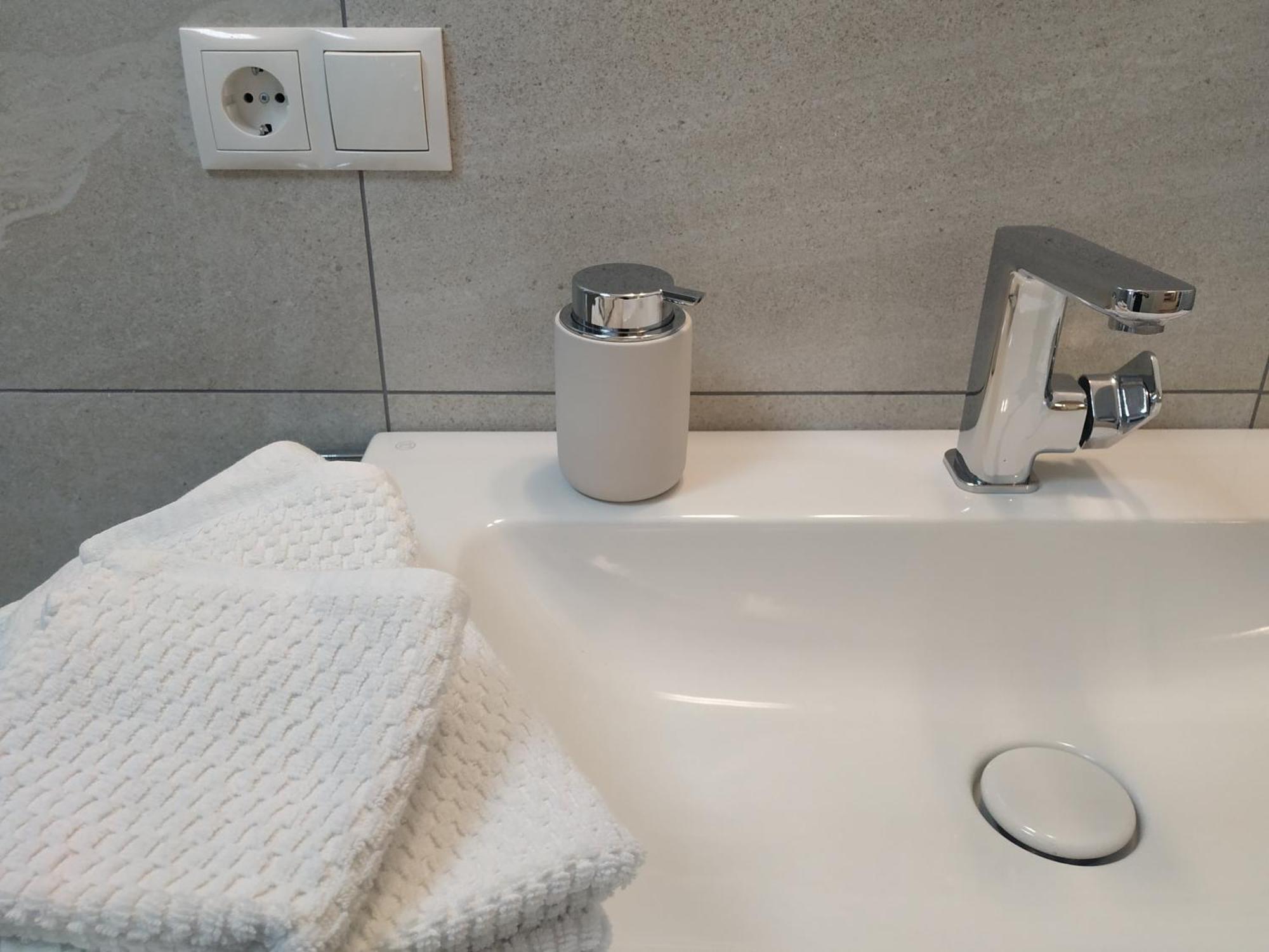 Tauberperle - Exklusives Ferienapartment Лауда-Кёнигсхофен Экстерьер фото